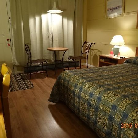 Motel Lyse 리무스키 외부 사진