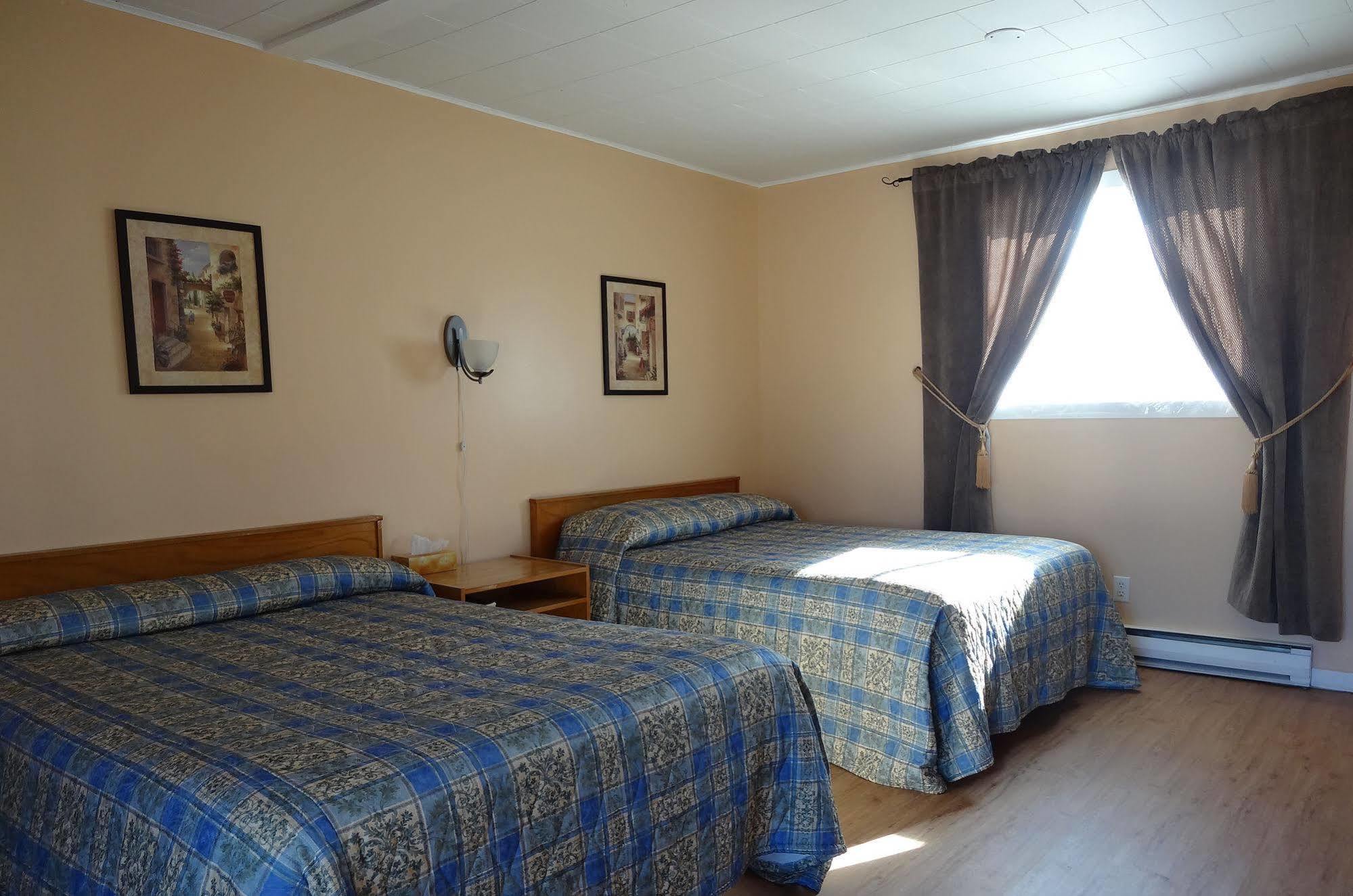 Motel Lyse 리무스키 외부 사진