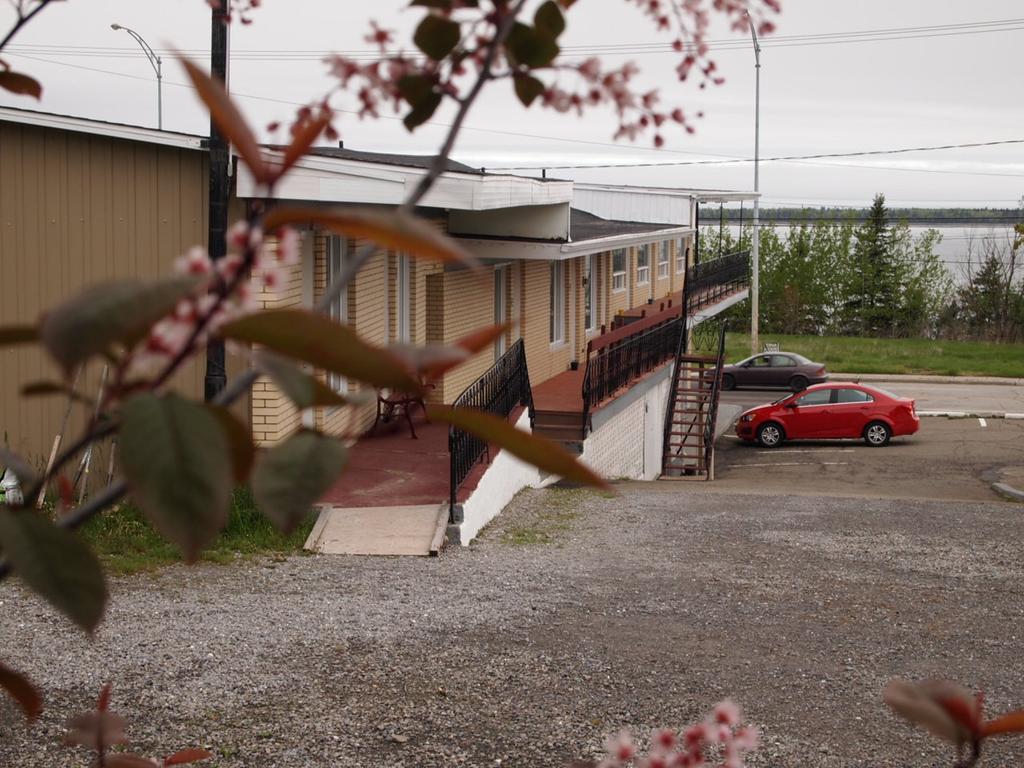 Motel Lyse 리무스키 외부 사진